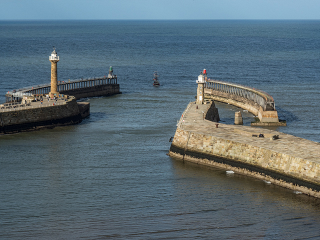  East and West Pier, Whitby