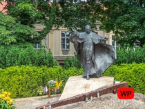 Statue of John Paul II